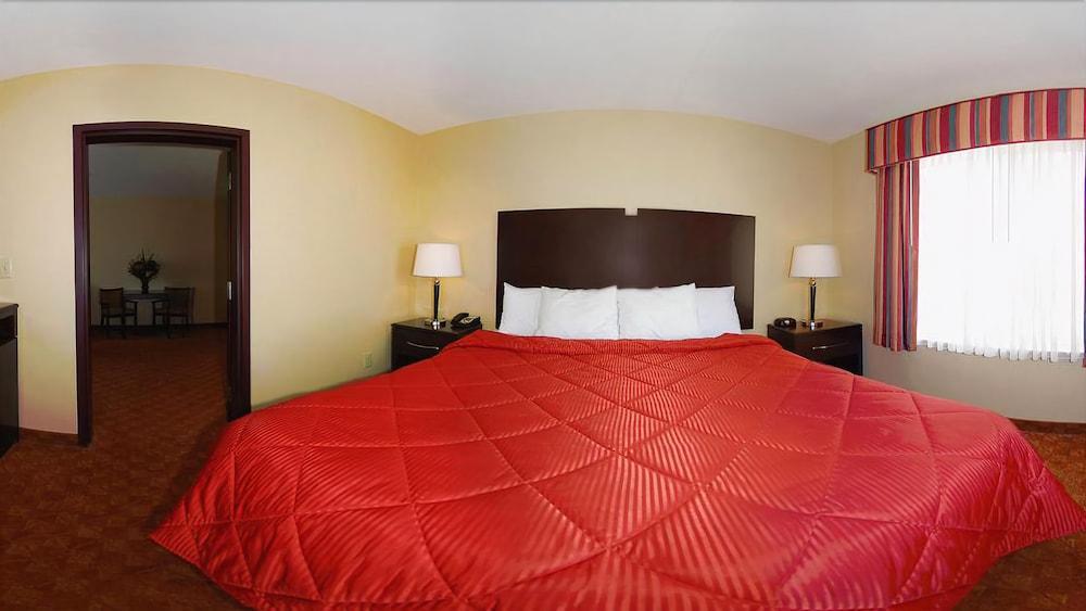 Comfort Inn & Suites Саратога Спрингс Екстериор снимка
